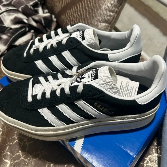Brand new adidas gazelle Black and White Platform Sneakers 6.5 - Picture 9 of 12